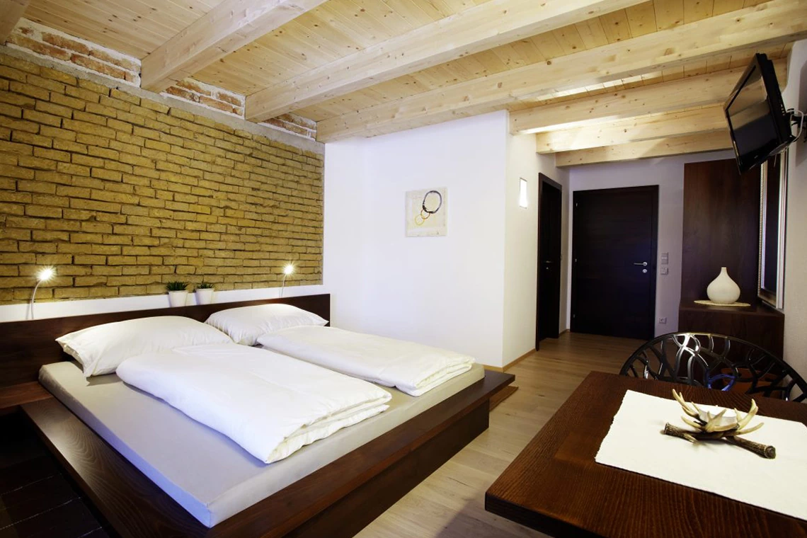 doppelbettzimmer-1122-01